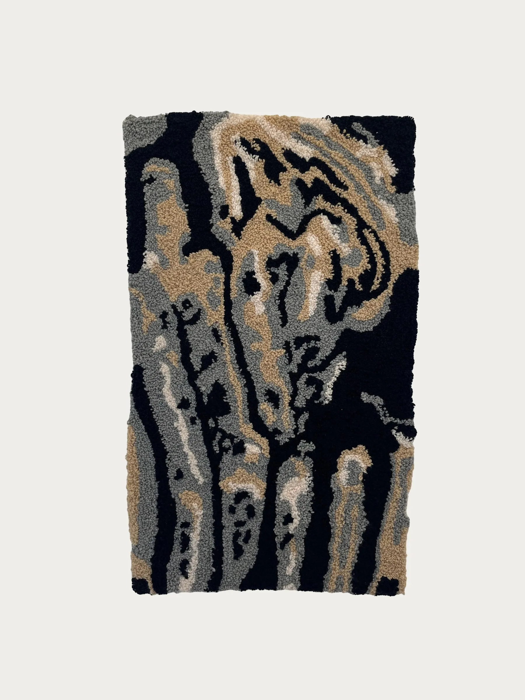 Rug 3, 2023 — Jess Swney